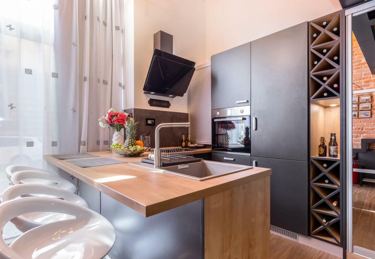 Studio Apartments Atelier Риека Экстерьер фото